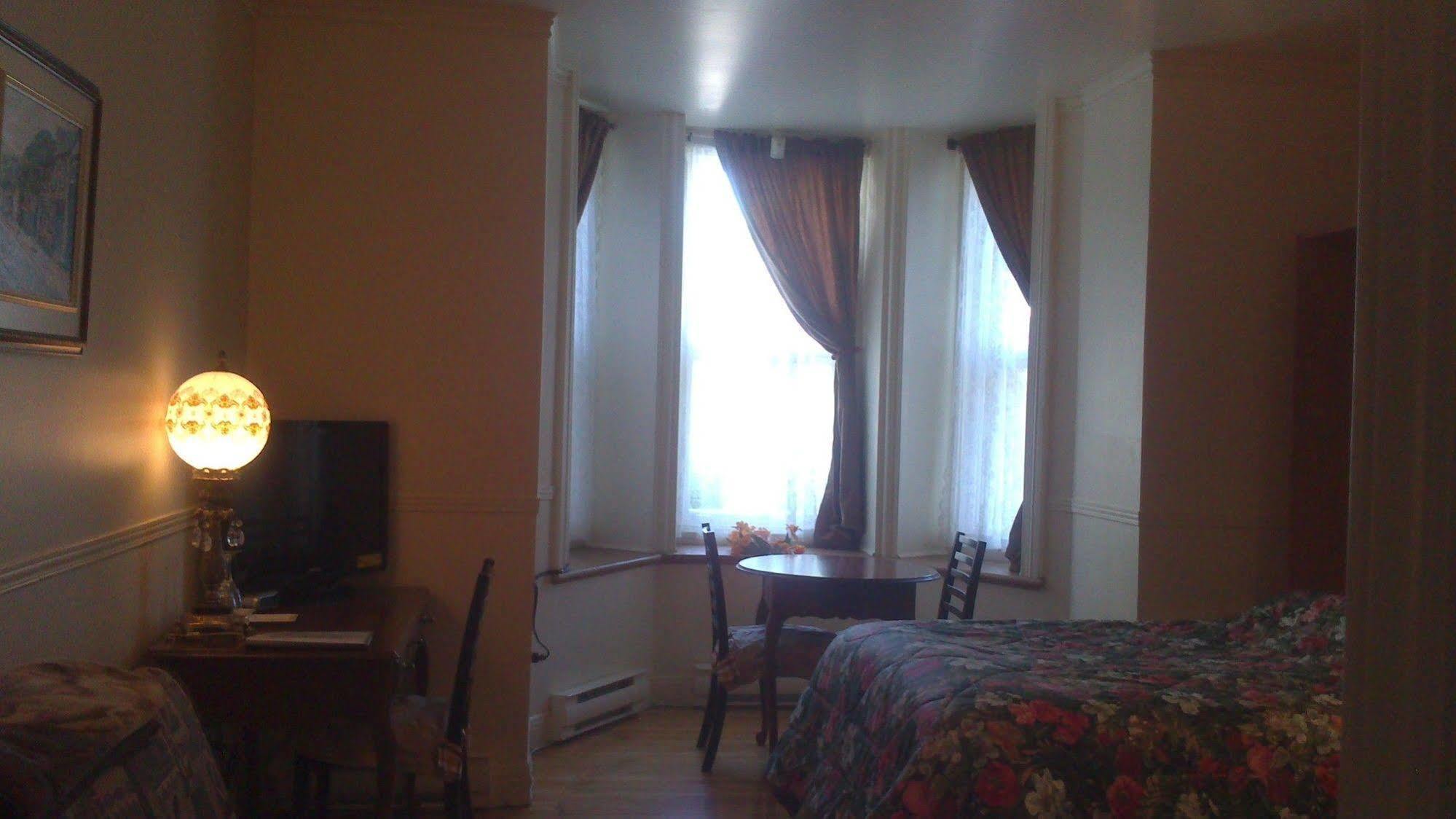 مدينة كويبيك B&B Manoir Mon Calme المظهر الخارجي الصورة